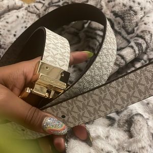 Reversible Michael kors belt